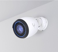 Ubiquiti G5 Professional - Netzwerk-Überwachungskamera - Bullet - Außenbereich, Innenbereich - wetterfest - Farbe - 8 MP - 3840 x 2160 - Audio - kabelgebunden - LAN 10/100 - H.264 - PoE