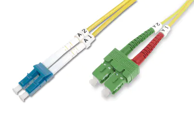 Digitus - Patch-Kabel - LC/APC Einzelmodus (M) zu SC/PC Einzelmodus (M) - 2 m - Glasfaser - Duplex - 9/125 Mikrometer - OS1 - halogenfrei - Gelb Digitus - Patch-Kabel - LC/APC Einzelmodus (M) zu SC/PC Einzelmodus (M) - 2 m - Glasfaser - Duplex - 9/125 Mikrometer - OS1 - halogenfrei - Gelb