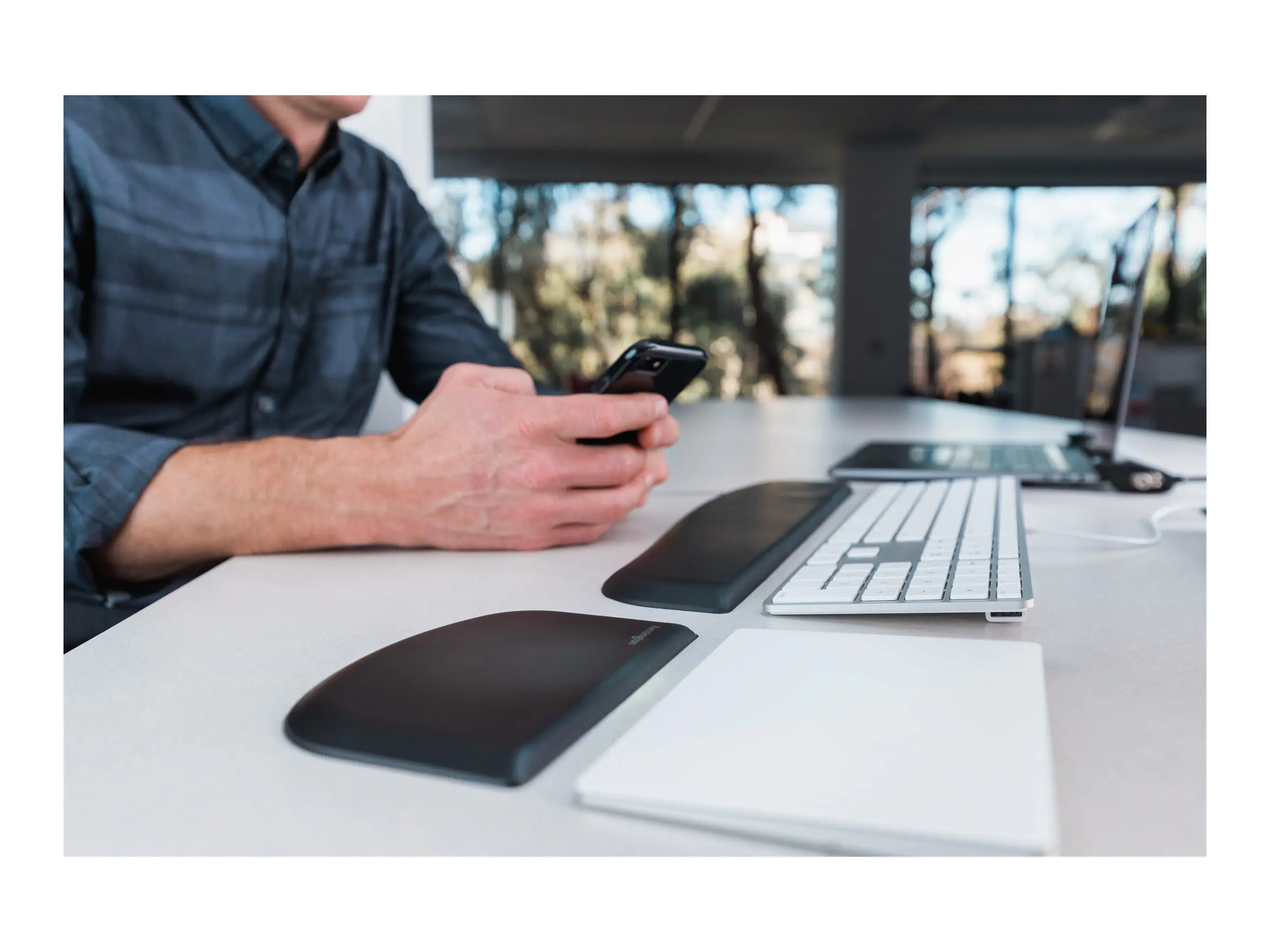 Kensington ERGOSOFT WR SLIM KBS - Tastatur-Handgelenkauflage - Schwarz Kensington ERGOSOFT WR SLIM KBS - Tastatur-Handgelenkauflage - Schwarz